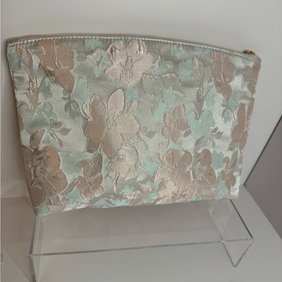 Vince Camuto Brocade Floral Cosmetic Bag in Pastel Hues - Picture 5 of 10